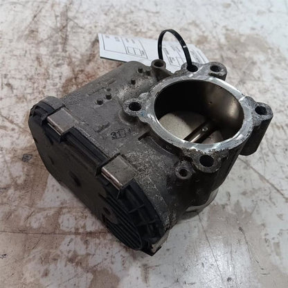 Throttle Body Valve 1.6L Without Turbo Fits 14-19 Ford Fiesta OEM