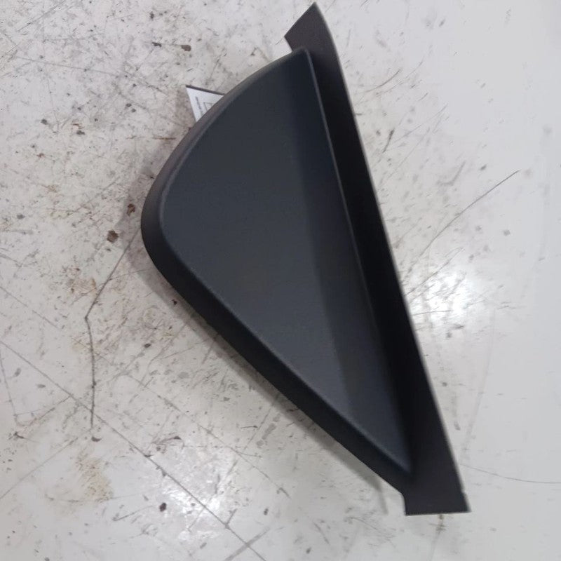 Ford Taurus Dash Side Cover Right Passenger Trim Panel  2019 2018 2017 2016 2015