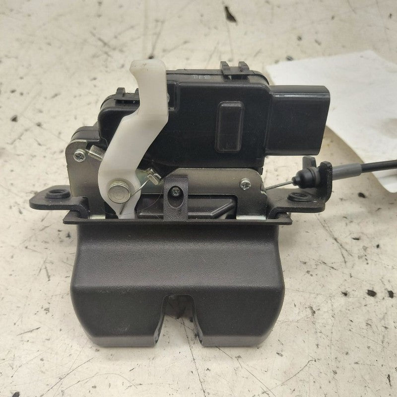 Kia Sorento Trunk Latch  2018 2017 2016