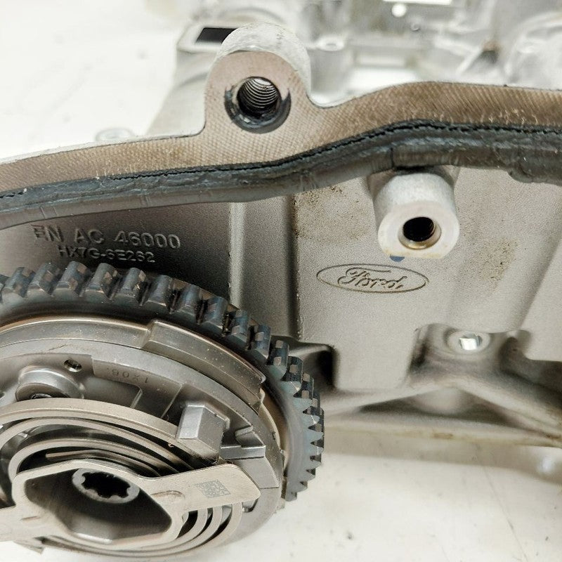 Ford Escape Engine Cylinder Head Valve Cover  1.5 2022 2023 2024