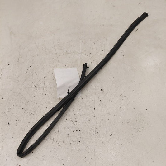 Nissan Murano Cowl Vent Panel Hood Rubber Seal  2020 2021 2022 2023