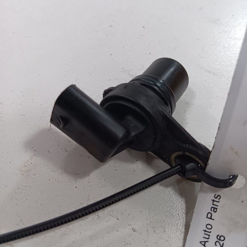 Jeep Renegade 2.4 Camshaft Cam Shaft Position Sensor  2017 2018 2019 2