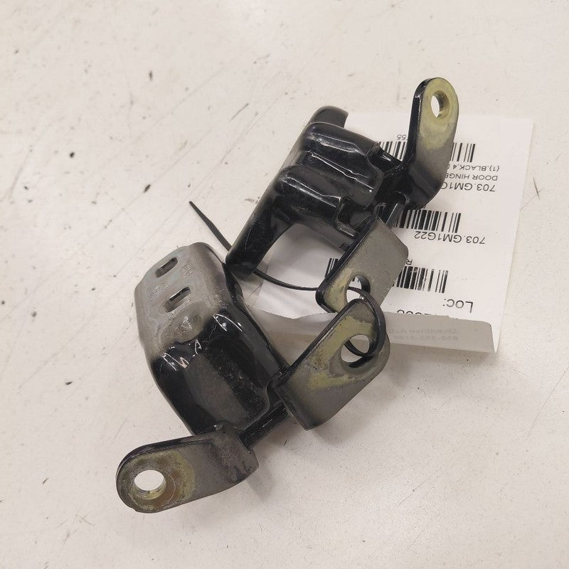 Chevy Trax Door Hinge Set Right Rear Passenger  2022 2021
