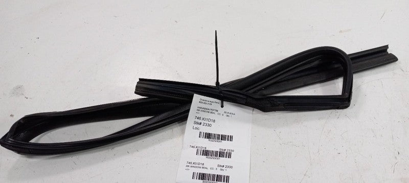 Kia Soul Door Glass Window Seal Rubber Right Passenger Rear Back 2019 2018 2017 