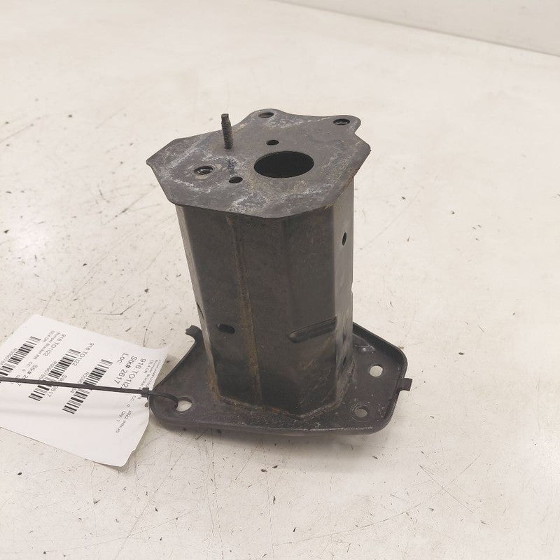 Toyota Prius Bumper Mount Bracket Right Passenger Side Rear  2022 2021