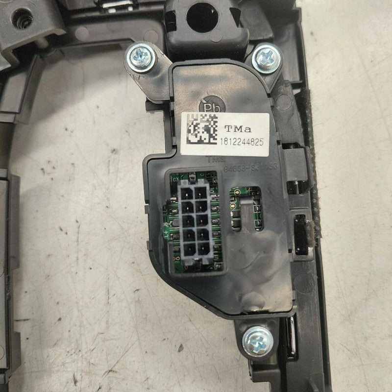 Hyundai Santa Fe Shifter Bezel Trim Shift Console Surround Trim  2019 