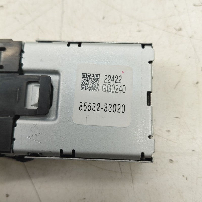Toyota Prius USB Plug In Hub Port  2022 2021 2020