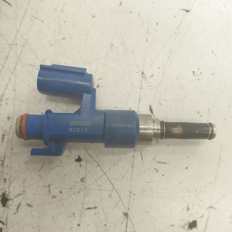 Upper Fuel Injection Injector Fits 22-25 Lexus NX350