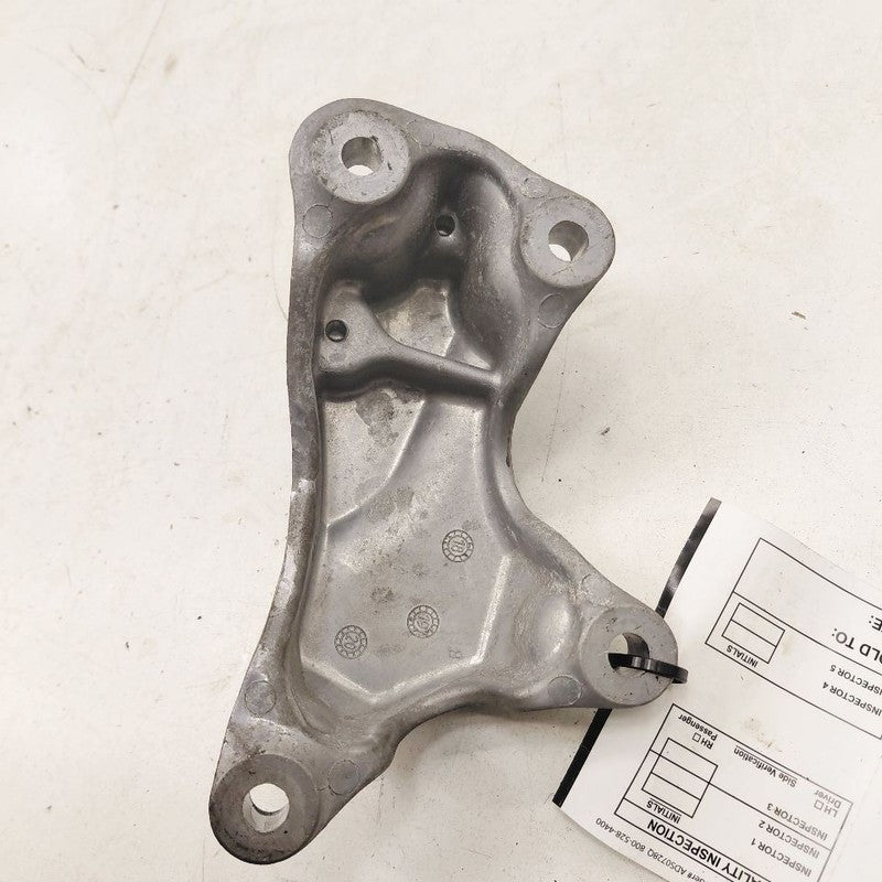 Ford Ecosport Driver Left Side Engine Mount Bracket 2.0 2020 2021 2022