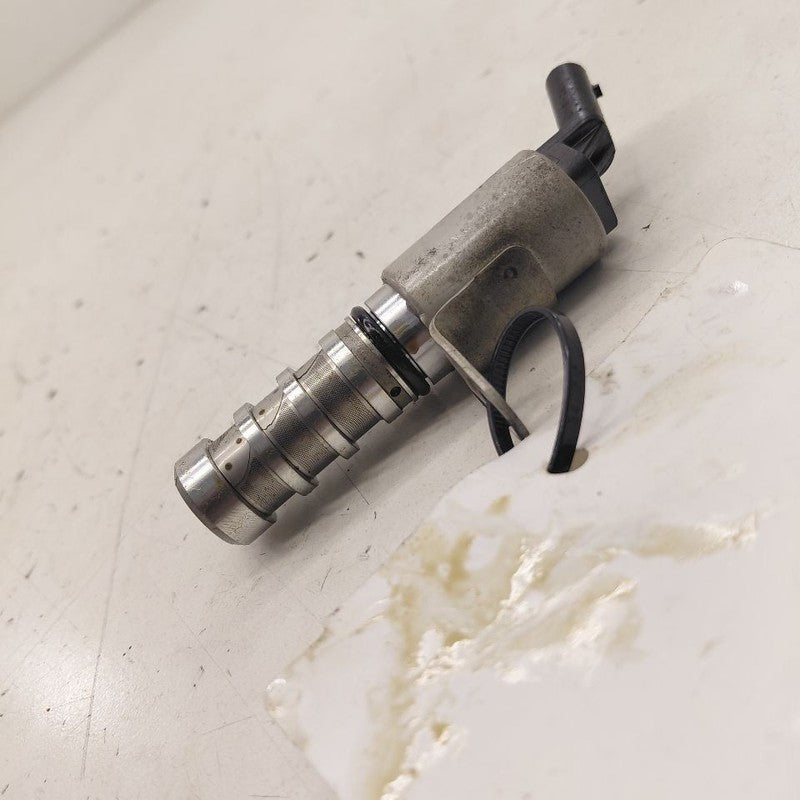 Chevy Volt Variable Timing Gear Oil Control Valve Solenoid Cylinder He