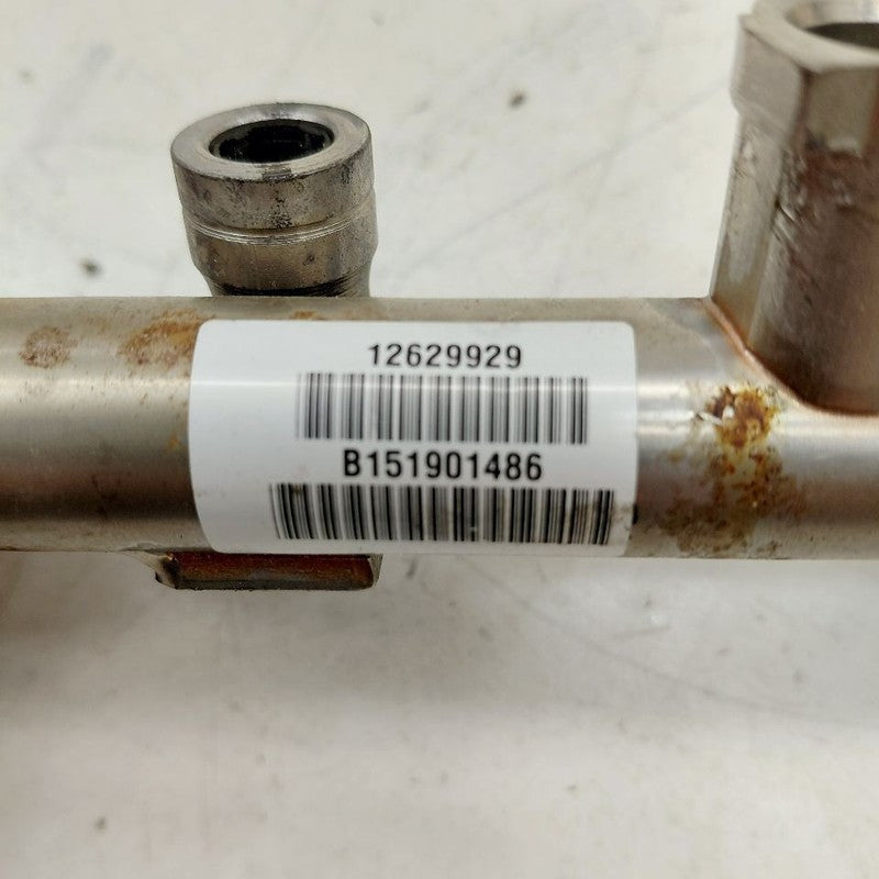 Cadillac XTS Passenger Right Fuel Rail Injection Injector Mount Bar 20