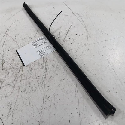 Kia Soul Right Front Weather Strip Interior  2017 2018 2019 OEM