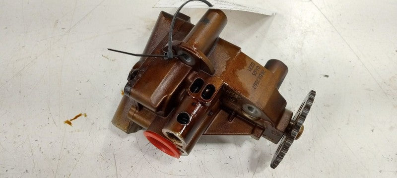Volkswagen Rabbit Engine Oil Pump 2006 2007 2008 2009 OEM