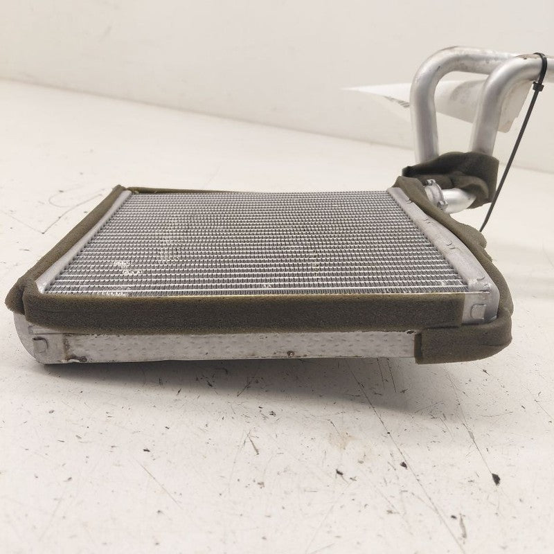 Heater Core Fits 07-16 Volvo 80 SERIES