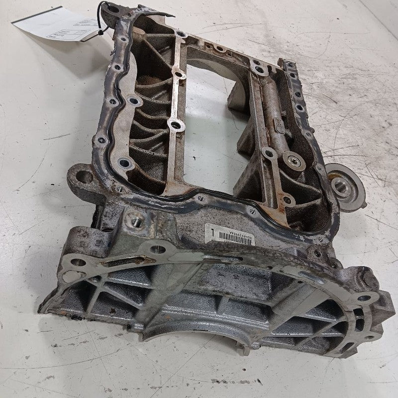 Upper Engine Oil Pan 2.4L Fits 14-23 CHEROKEE OEM