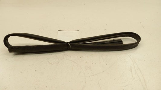 Chevy Traverse Cowl Vent Panel Hood Rubber Seal 2009 2010 2011 2012