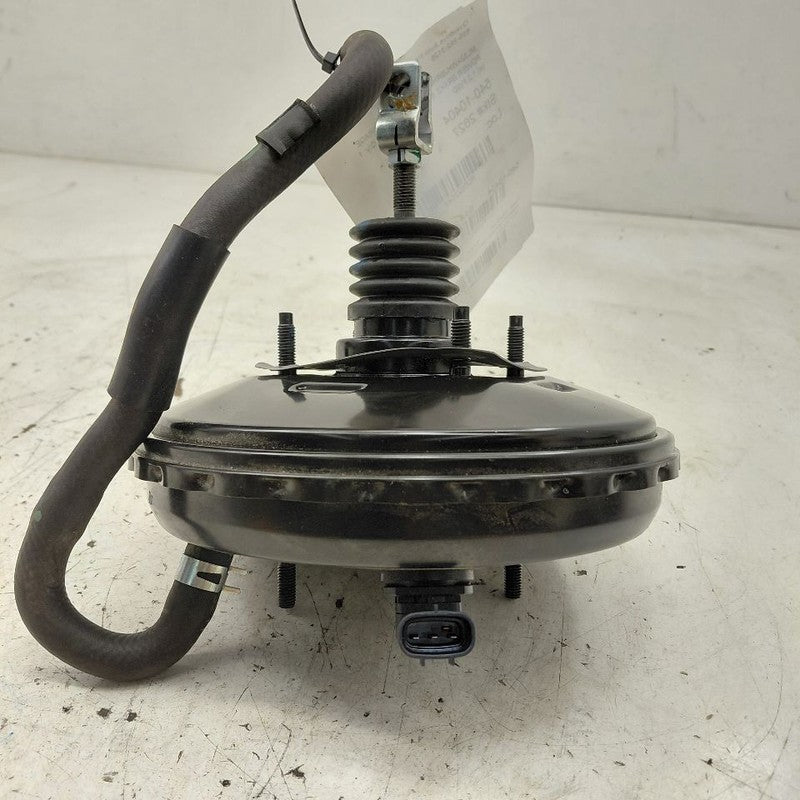 Power Brake Booster Hatchback Fits 14-15 17-24 Mitsubishi Mirage