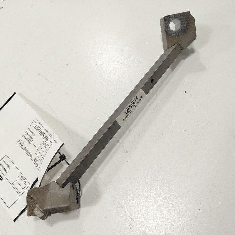 Chevy Trailblazer Automatic Transmission Upper Mount Brace {12698874} 