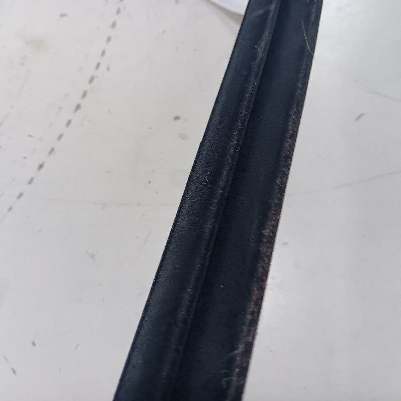 Ford Escape Right Rear Weather Strip Interior  2019 2018 2017