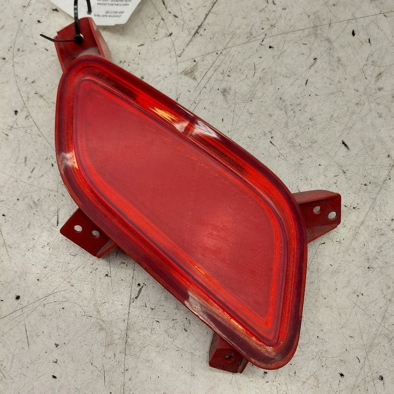 Hyundai Veloster Passenger Right Rear Side Marker Reflector 2017 2016 