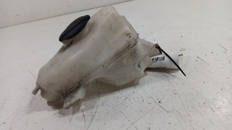 Radiator Overflow Coolant Reservoir VIN B 8th Digit GL Canada Fits 10-