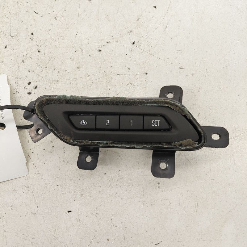 Cadillac CT6 Passenger Right Seat Memory Switch  2018 2017 2016