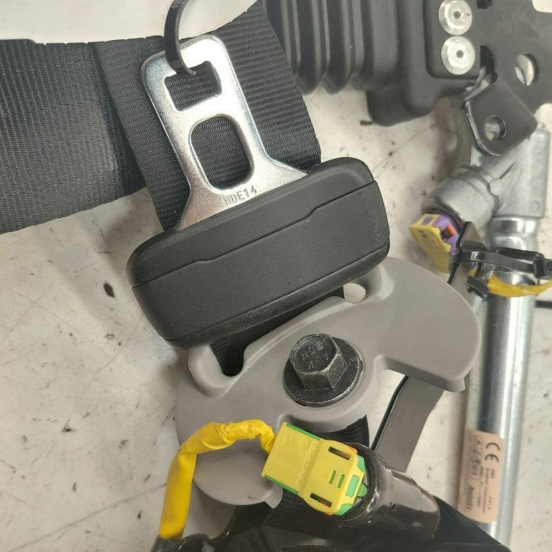Passenger Right Front Seat Belt Strap Retractor Fits 17-22 Kia Sportag