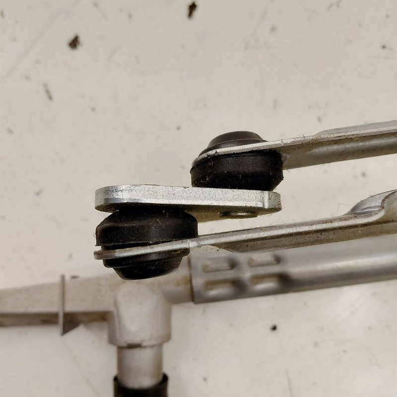Windshield Wiper Transmission Linkage Fits 21-25 Chevy Trailblazer