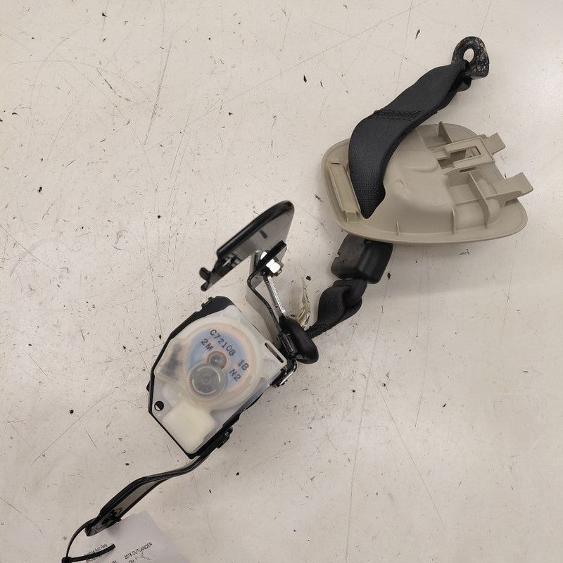 Mitsubishi Outlander   Seat Belt Strap Retractor Center Middle Rear Ba