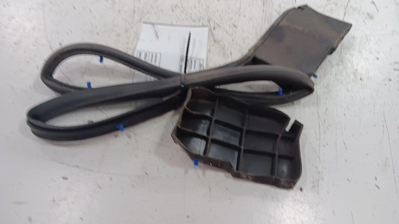 Mazda CX-3 Cowl Vent Panel Hood Rubber Seal  2019 2020 2021 2022 OEM