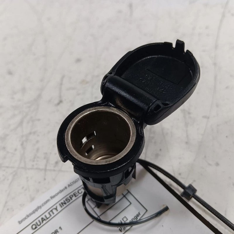 Nissan Rogue 12V Volt Port 2014 2015 2016 2017 2018 2019 2020 OEM