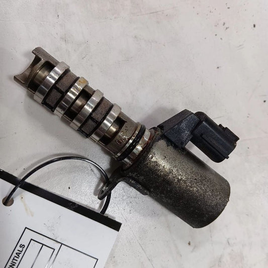 INFINITI Q50 3.7 Variable Timing Gear Oil Control Valve Solenoid  2014 2015 2016