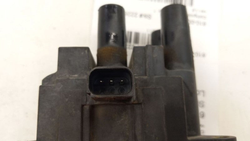 Spark Plug Ignition Coil Ignitor Fits 11-13 Ford Fiesta OEM