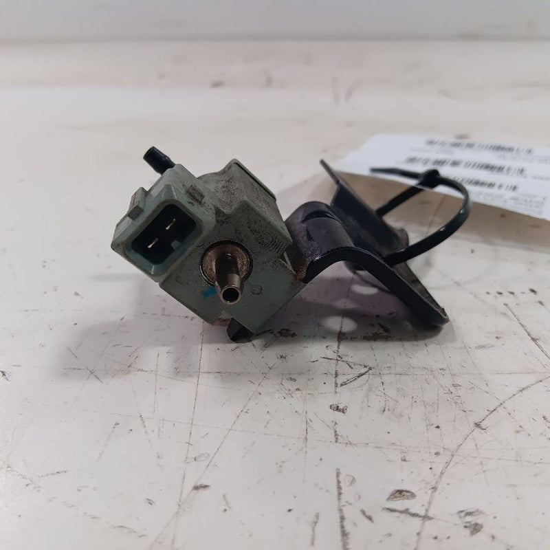 Kia Optima Turbocharger Boost Solenoid {39400-2C300} 2020 2019 2018 2017