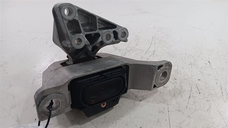2023 Ford Escape Engine Motor Mount Right Passenger
