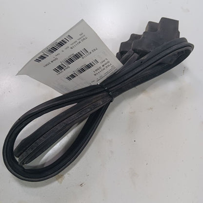 Kia Sorento Cowl Vent Panel Hood Rubber Seal  2018 2017 2016