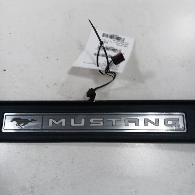 Ford Mustang Sill Trim Scuff Plate Door Jam Left Driver Front Broken T