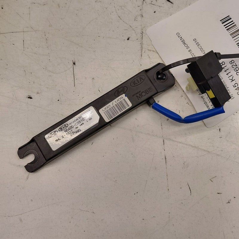 Kia Sorento Keyless Entry Antenna Module {95420C5510} 2018 2017 2016