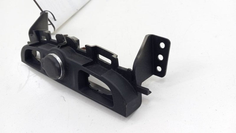 Chevy Malibu 12V Power Socket Dash Trim Bezel 2014 2015 2016 2017 2018