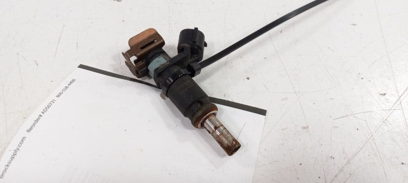07K906031C Fuel Injection Parts Fuel Injector 2.5L Fits 05-14 JETTA 