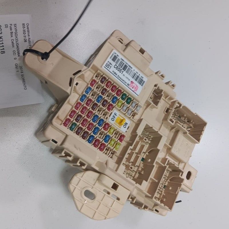 Kia Sorento Cabin Fuse Box Interior Inner Under Dash  2018 2017 2016