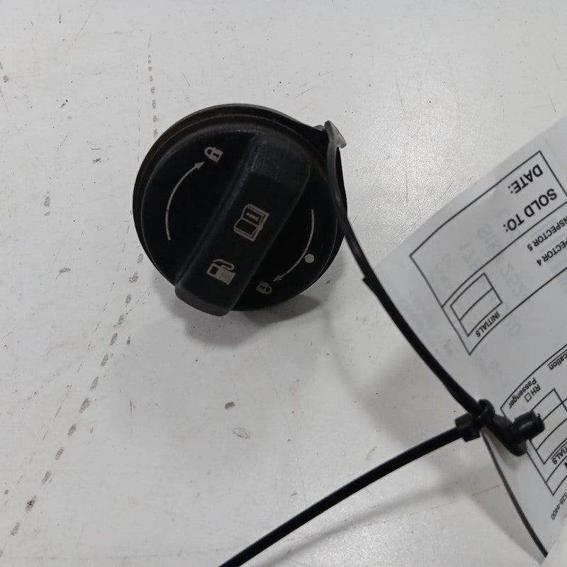 Kia Optima Gas Tank Fuel Cap  2020 2019 2018 2017 OEM