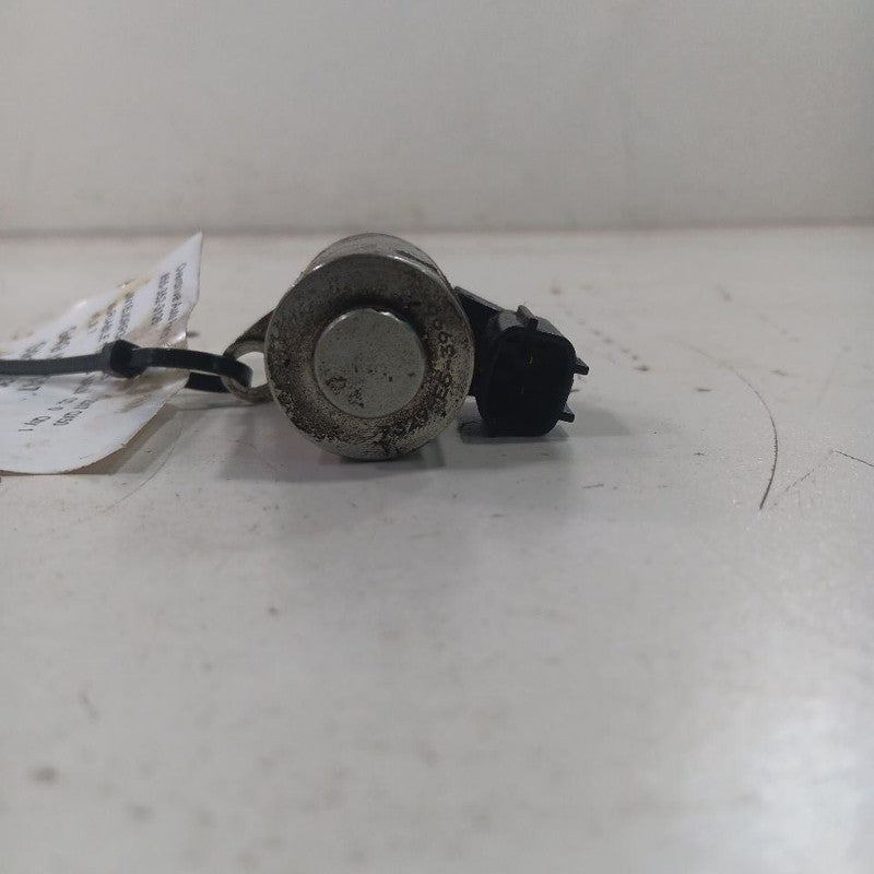 INFINITI QX50 Variable Timing Gear Oil Control Valve Solenoid Cylinder Head 2017