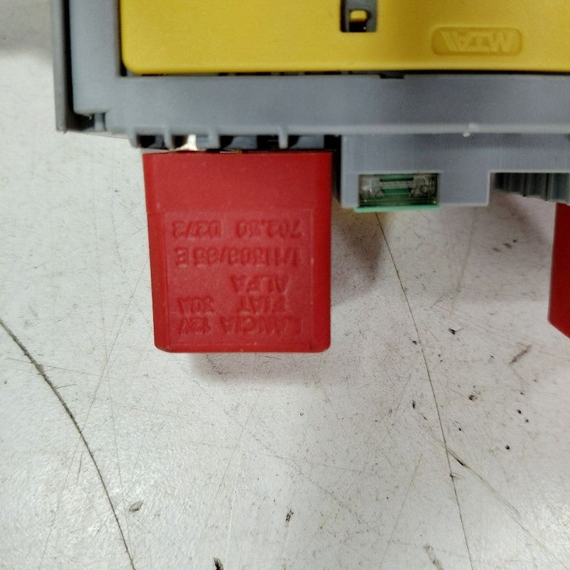 Fiat 500 Cabin Fuse Box Interior {52016319} 2016 2017 2018 OEM