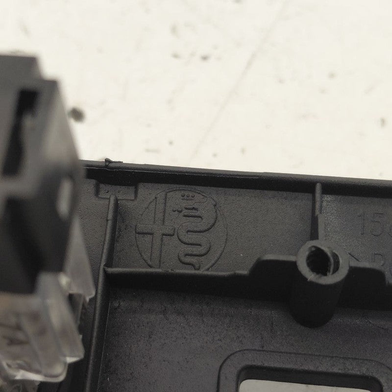 Alfa Romeo Stelvio 12V Power Port Socket  2018 2019 2020 2021