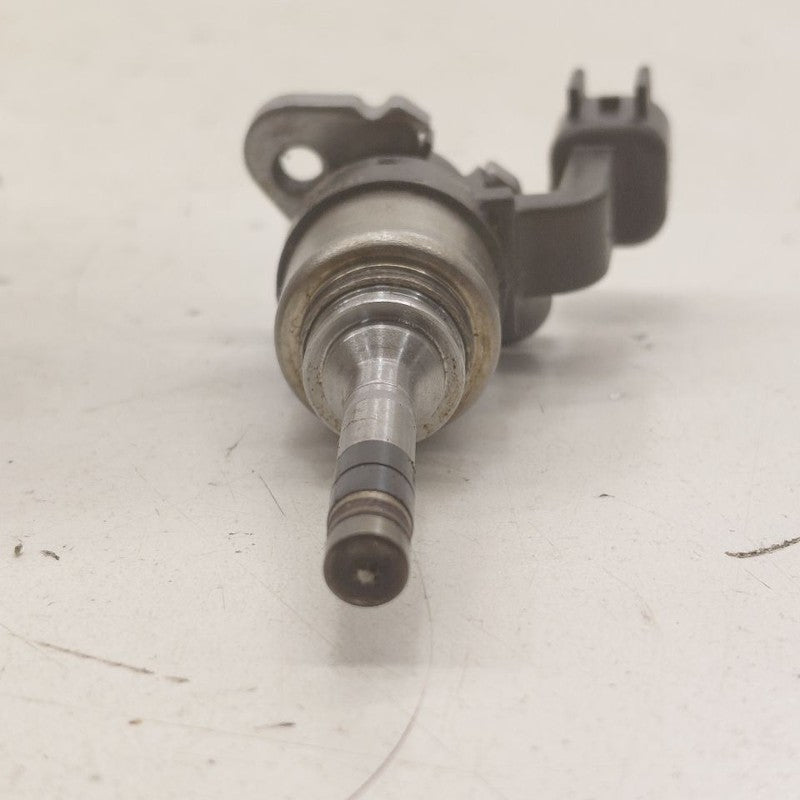 Fuel Injection Injector Fits 23-25 Chevy Equinox