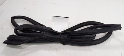 Subaru Legacy On Door Seal Rubber Right Passenger Rear Back 2010 2011 