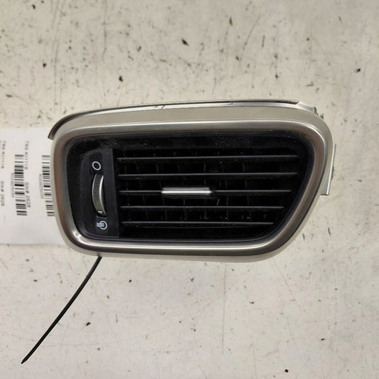 Kia Sorento Dash Air Vent Left Driver  2018 2017 2016