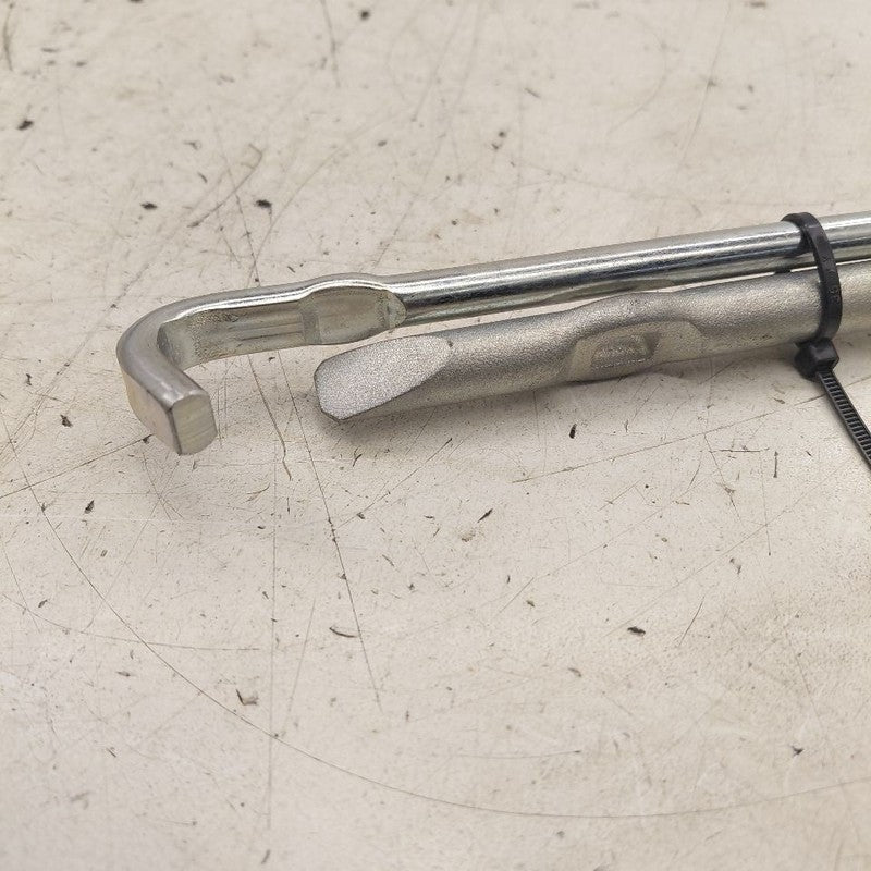 Toyota Prius Spare Tire Changing Wrench Tool  2022 2021 2020