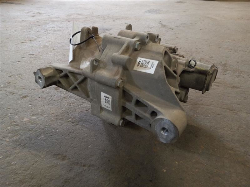 84826709 Carrier Rear Axle Shaft Fits 18-19 EQUINOX